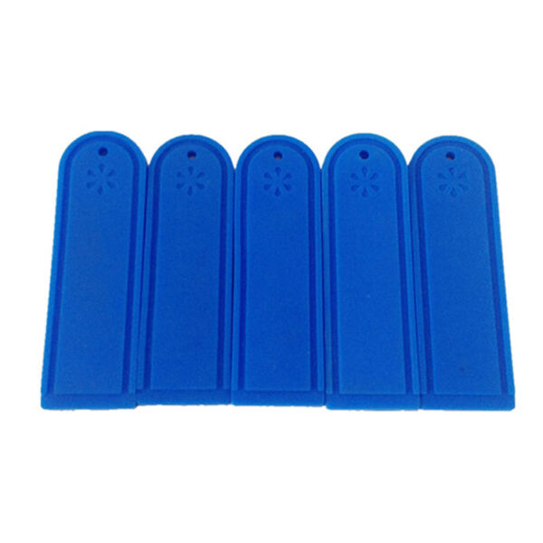 Sewable Silicone RFID Tag for Uniform Control