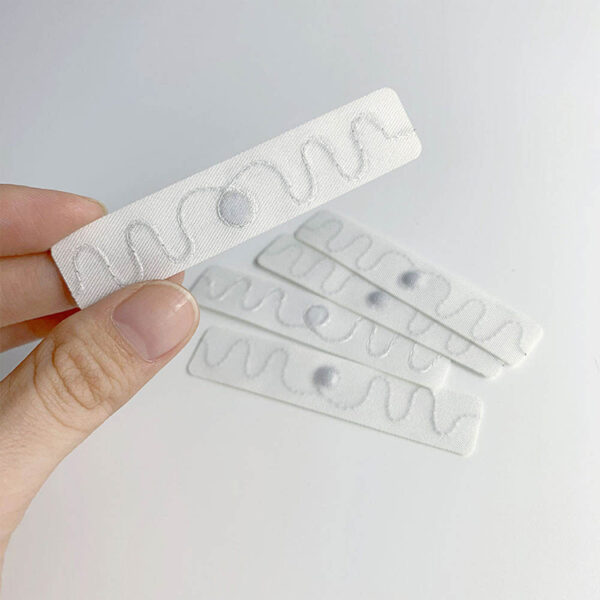 Washable HF UHF RFID Tag for Commercial Laundry